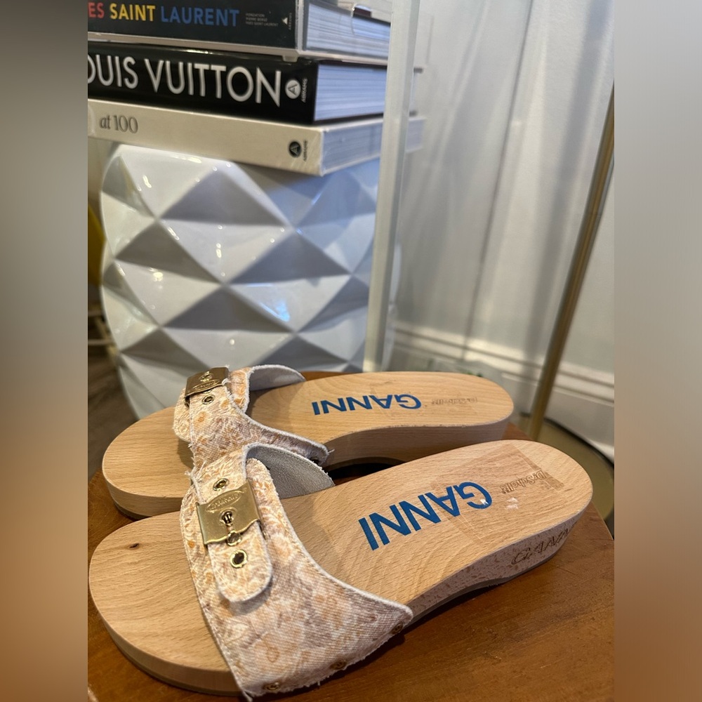 Ganni Beige Floral Buckle Wooden Sandals